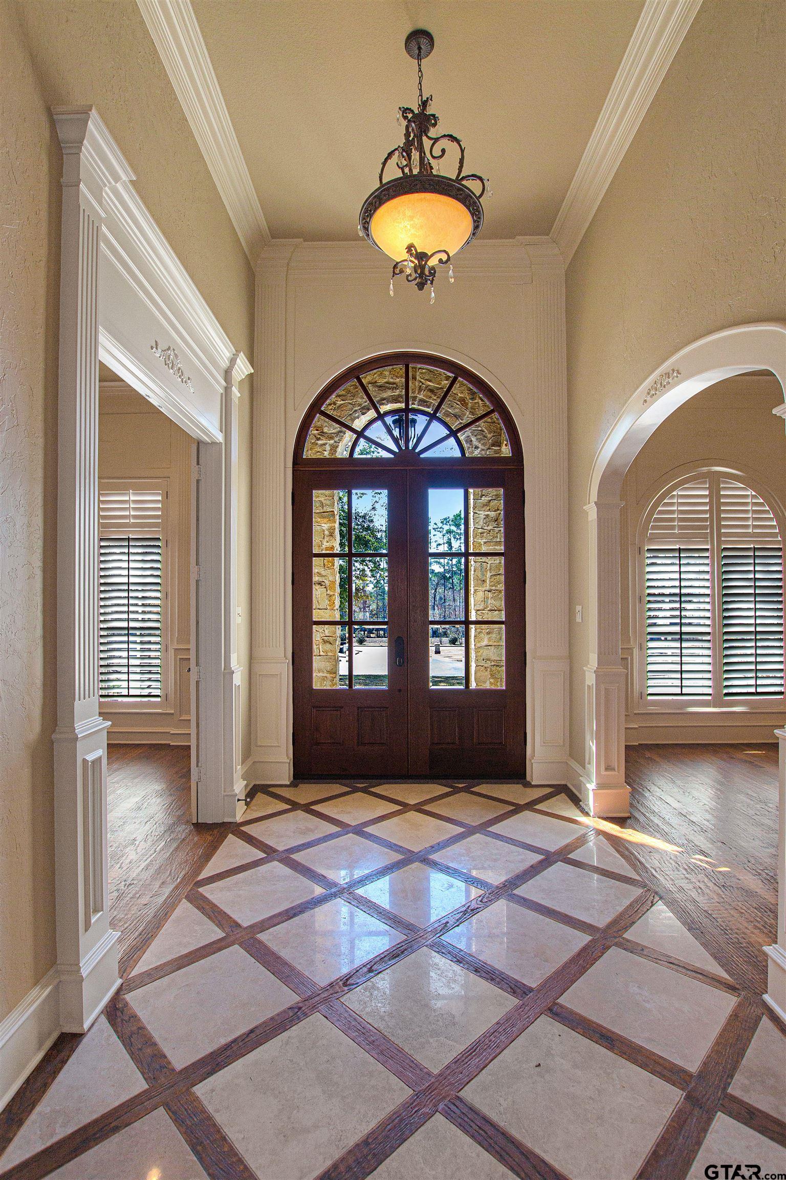 6805 Castle Pines Ct