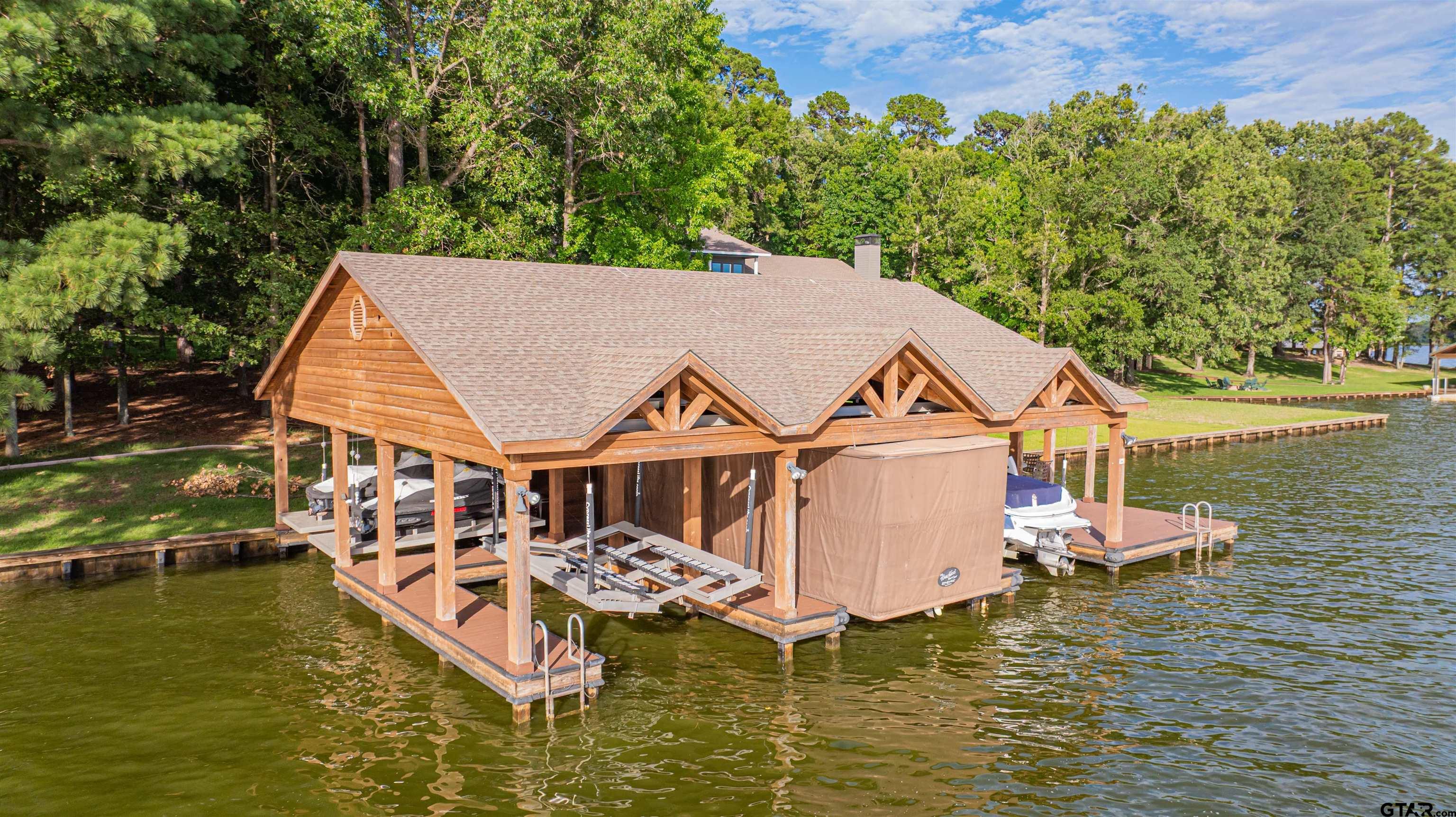 582 Windy Point Drive