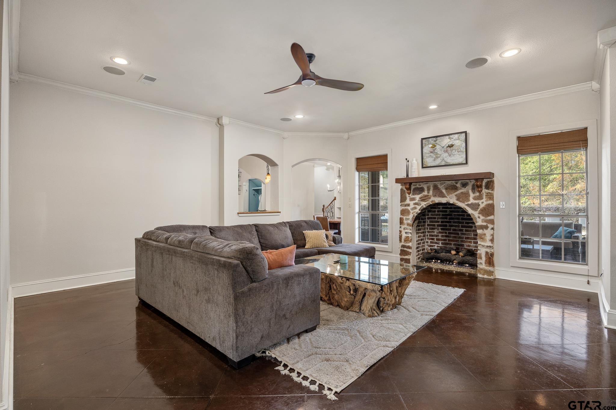 7107 Butterfly Creek