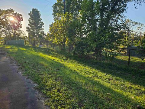 13488 CR 2290 Arp TX 75750