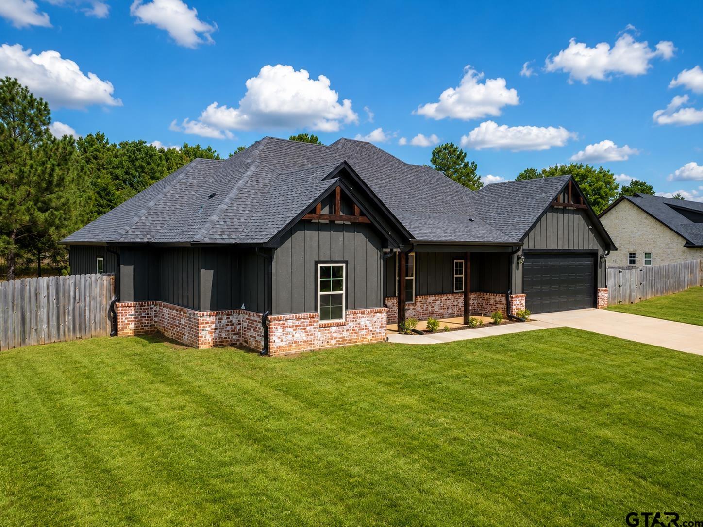 19356 Cedarpark Pl