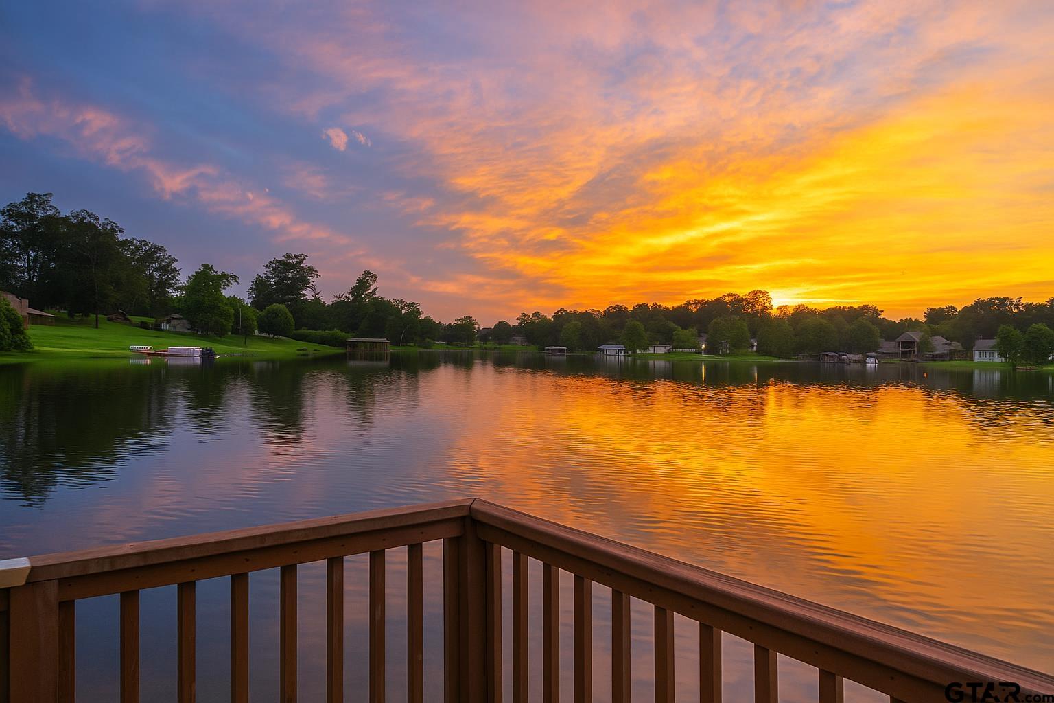 1020 Shadowood Dr