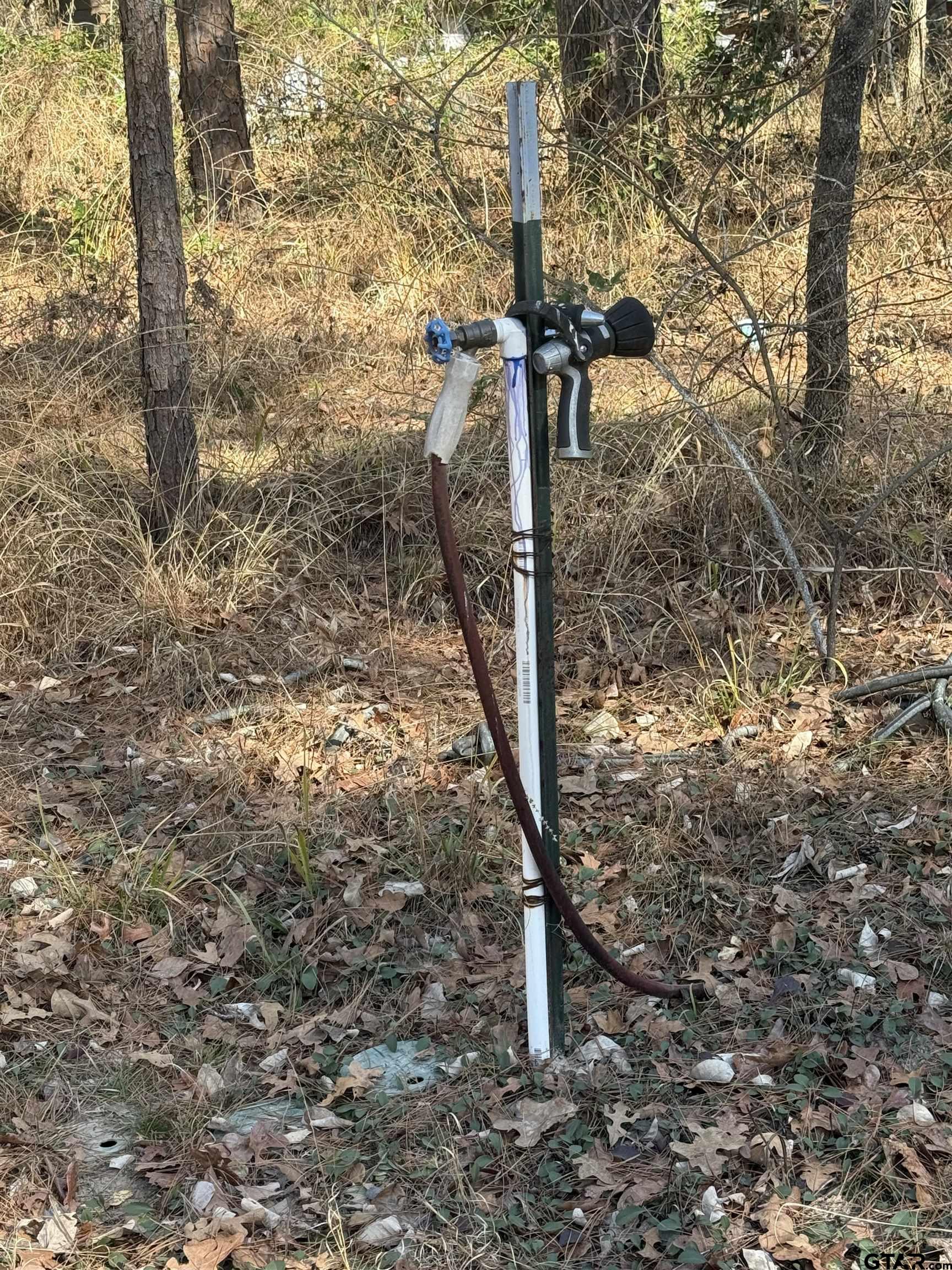 310 Private road 8570