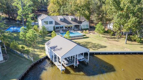 A home in Scroggins