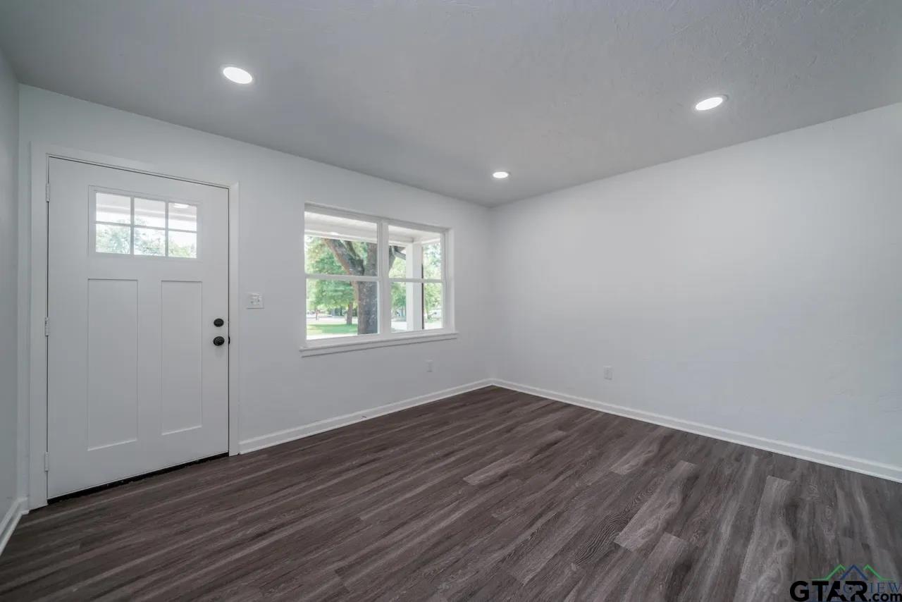 405 Pecan