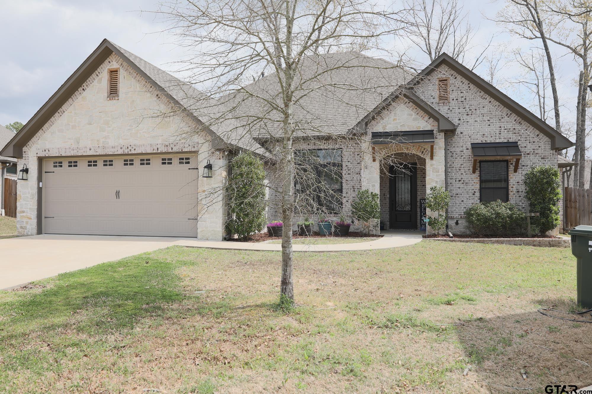 9065 Shallow Cove