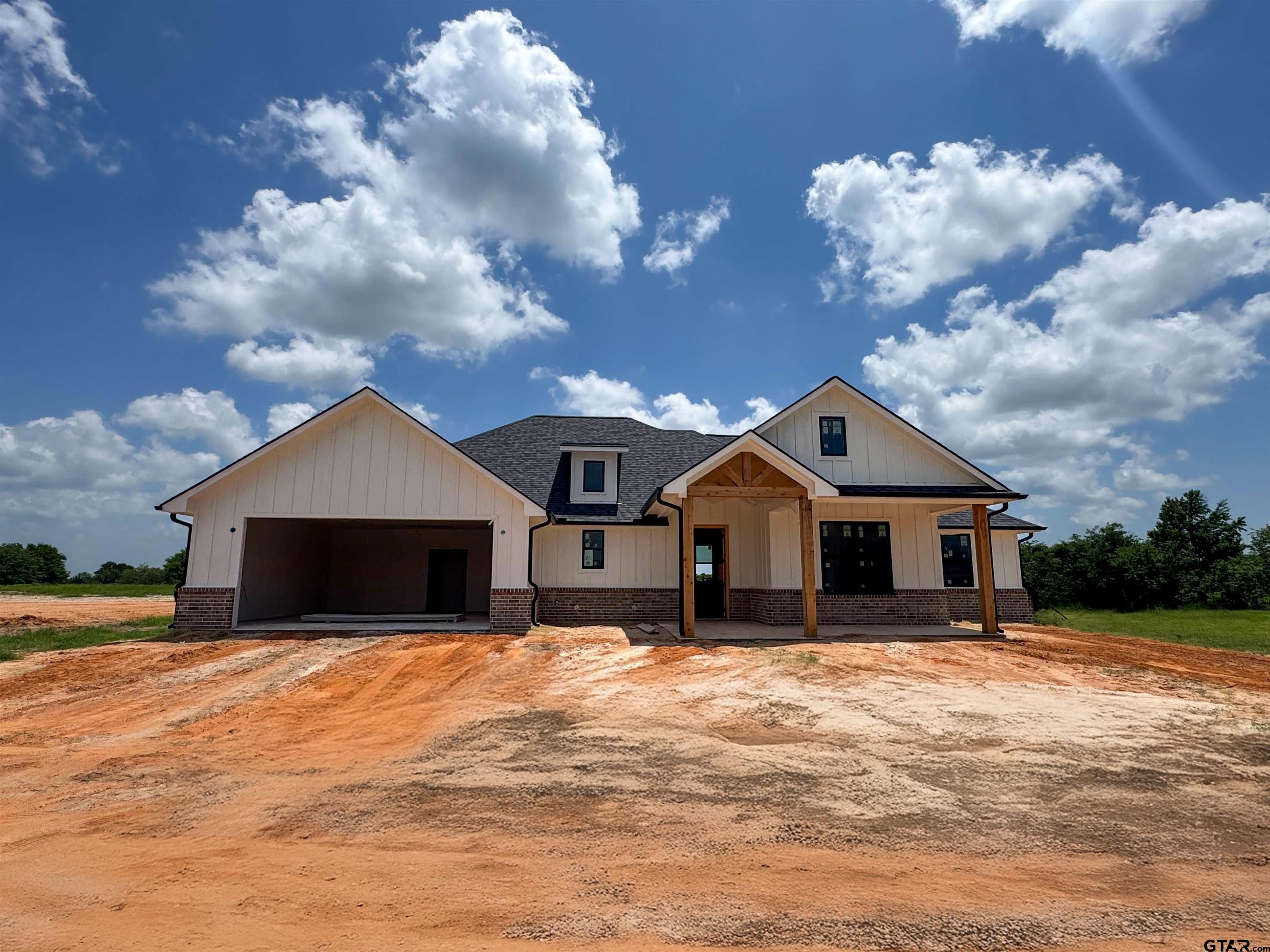 15662 County Road 436