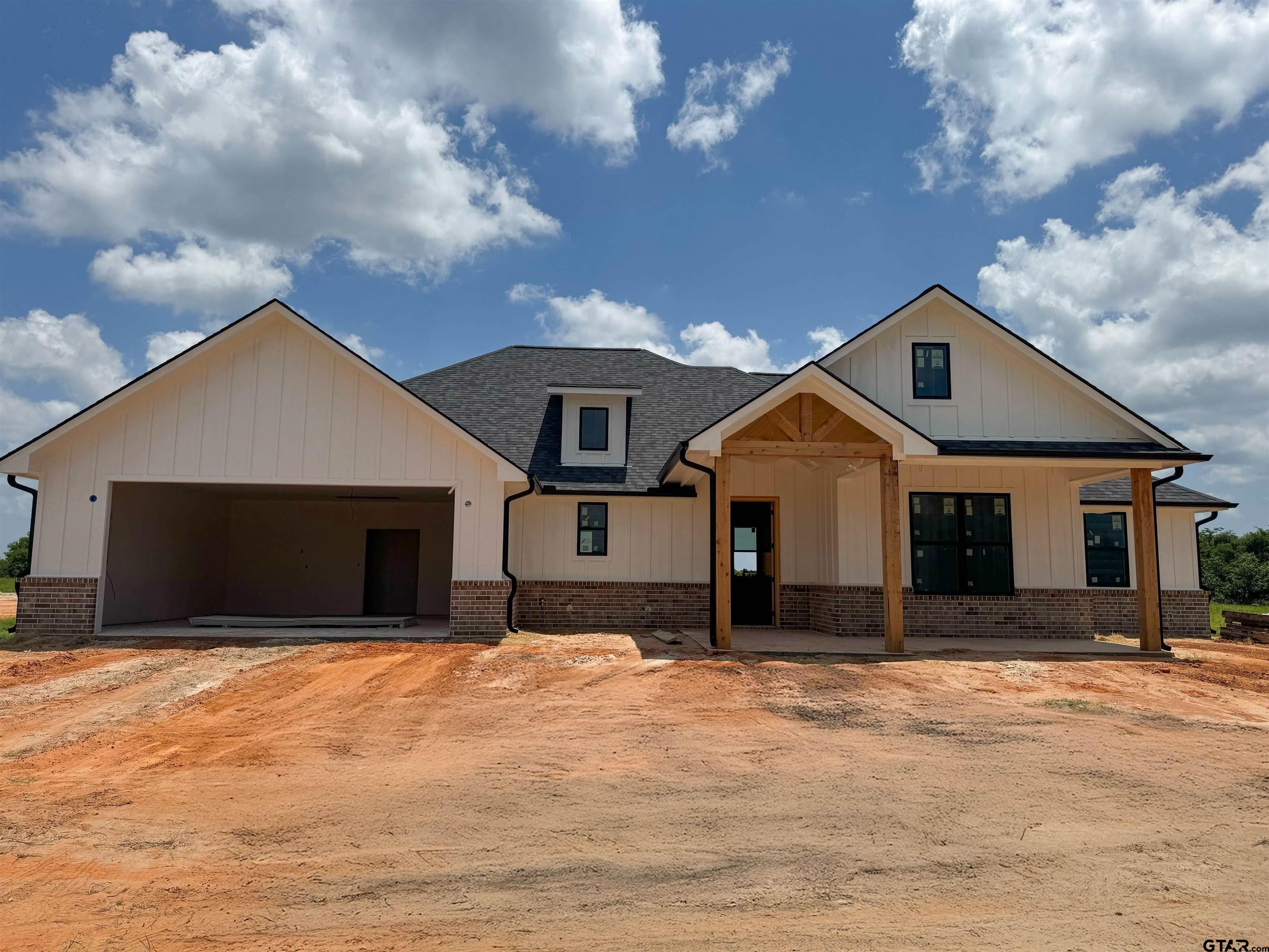 15662 County Road 436