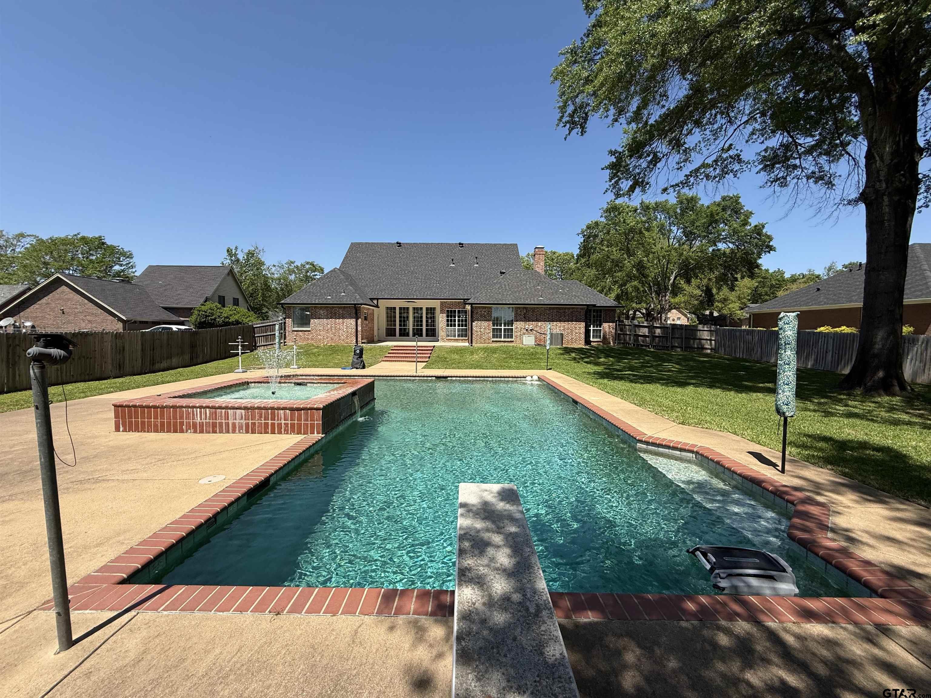 2107 Baylor Drive