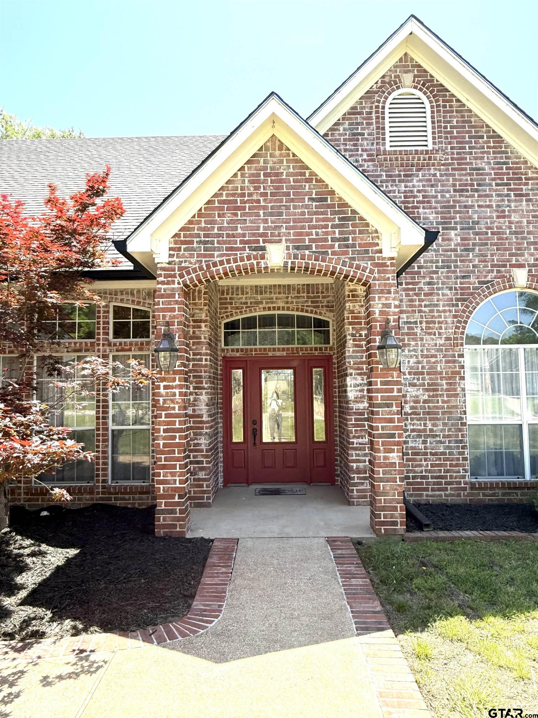 2107 Baylor Drive
