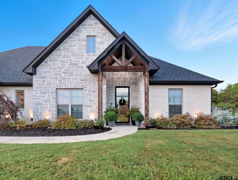 4501 Windsor Park Ln Kilgore TX 75662