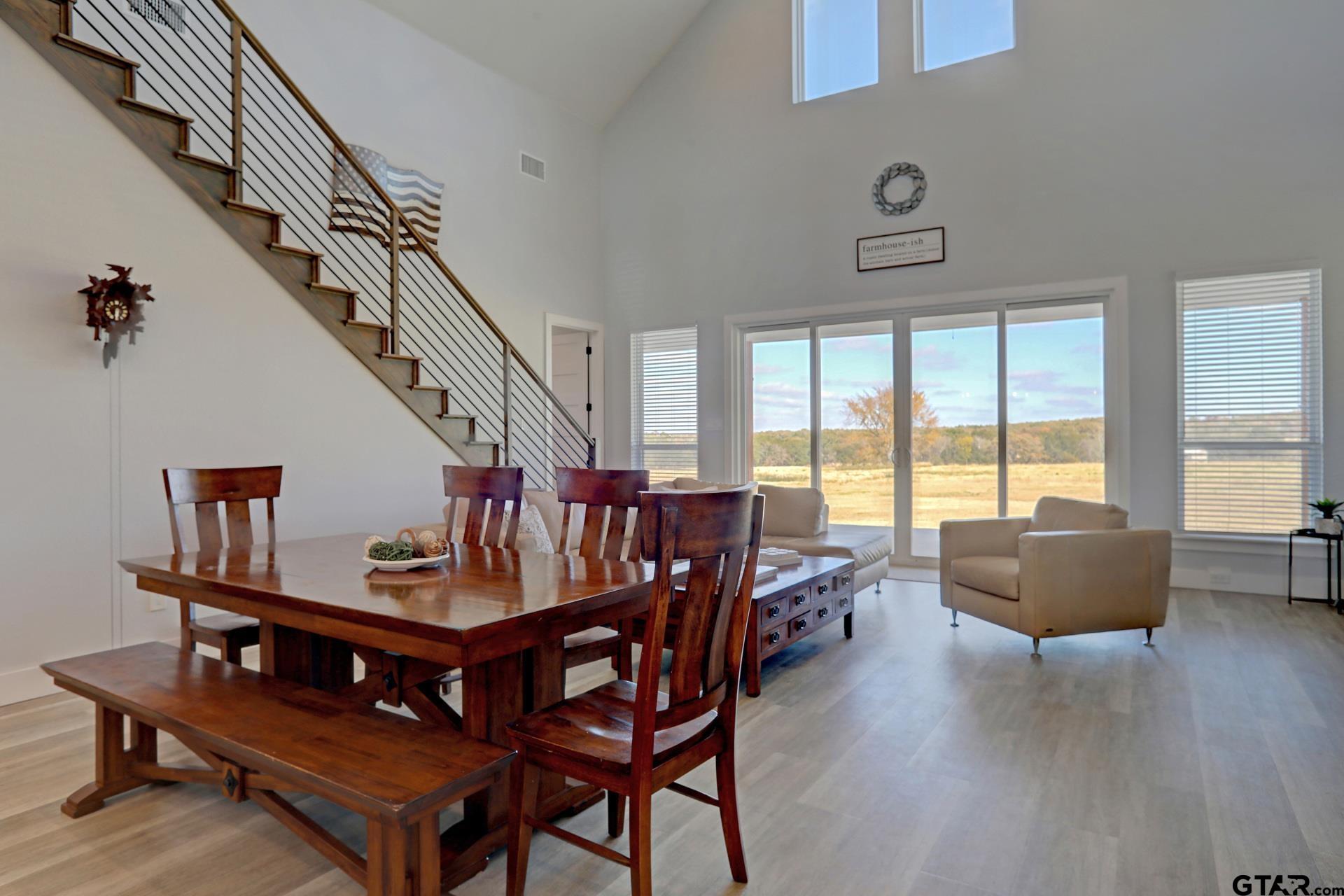 9426 County Road 1200