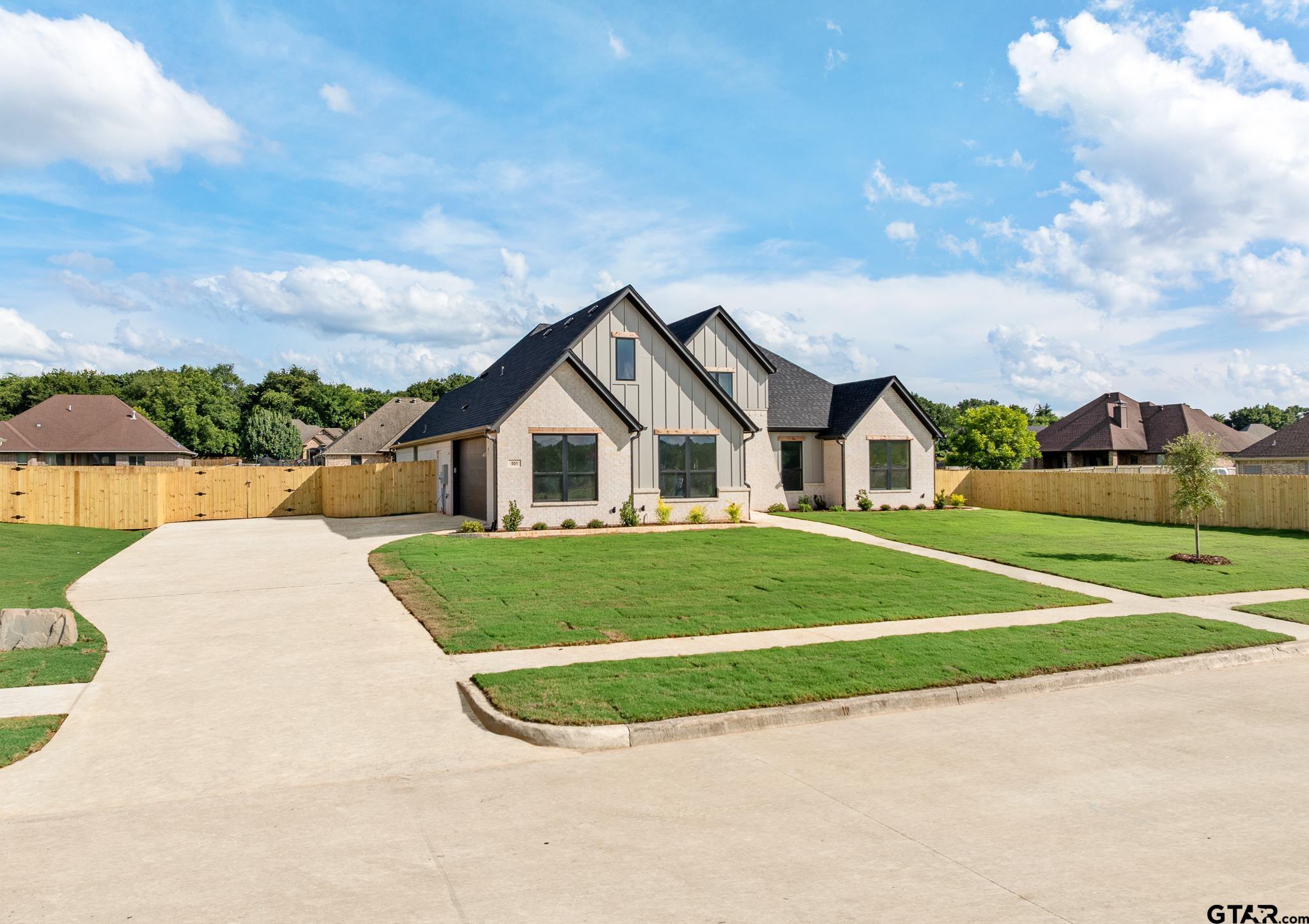 501 Artesian Meadow