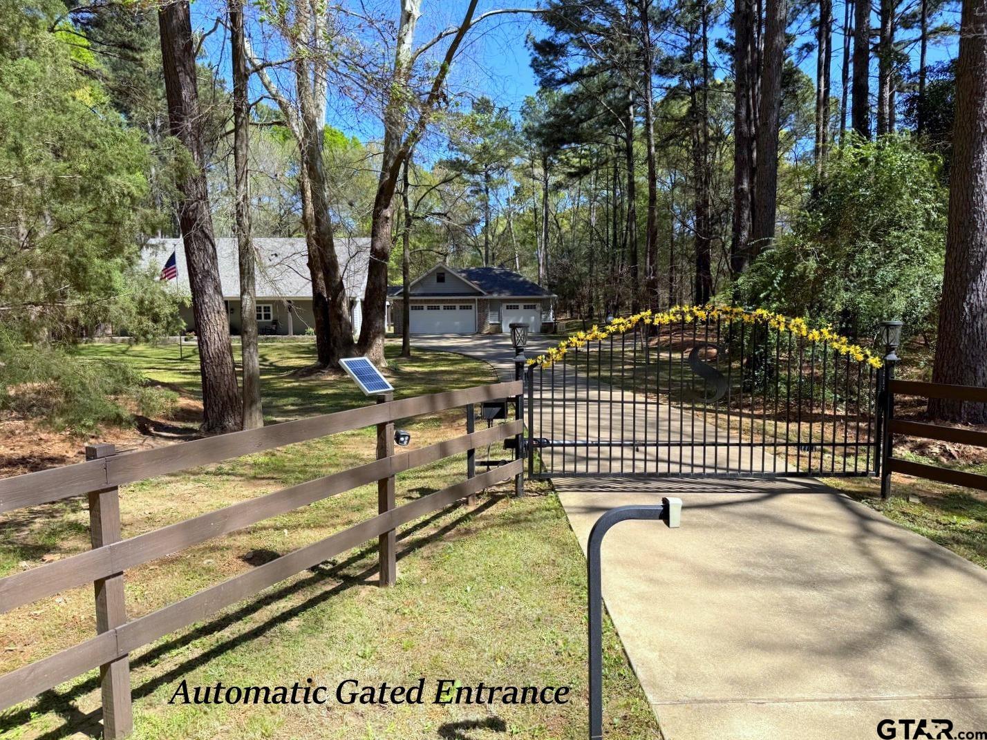 15741 County Road 1100