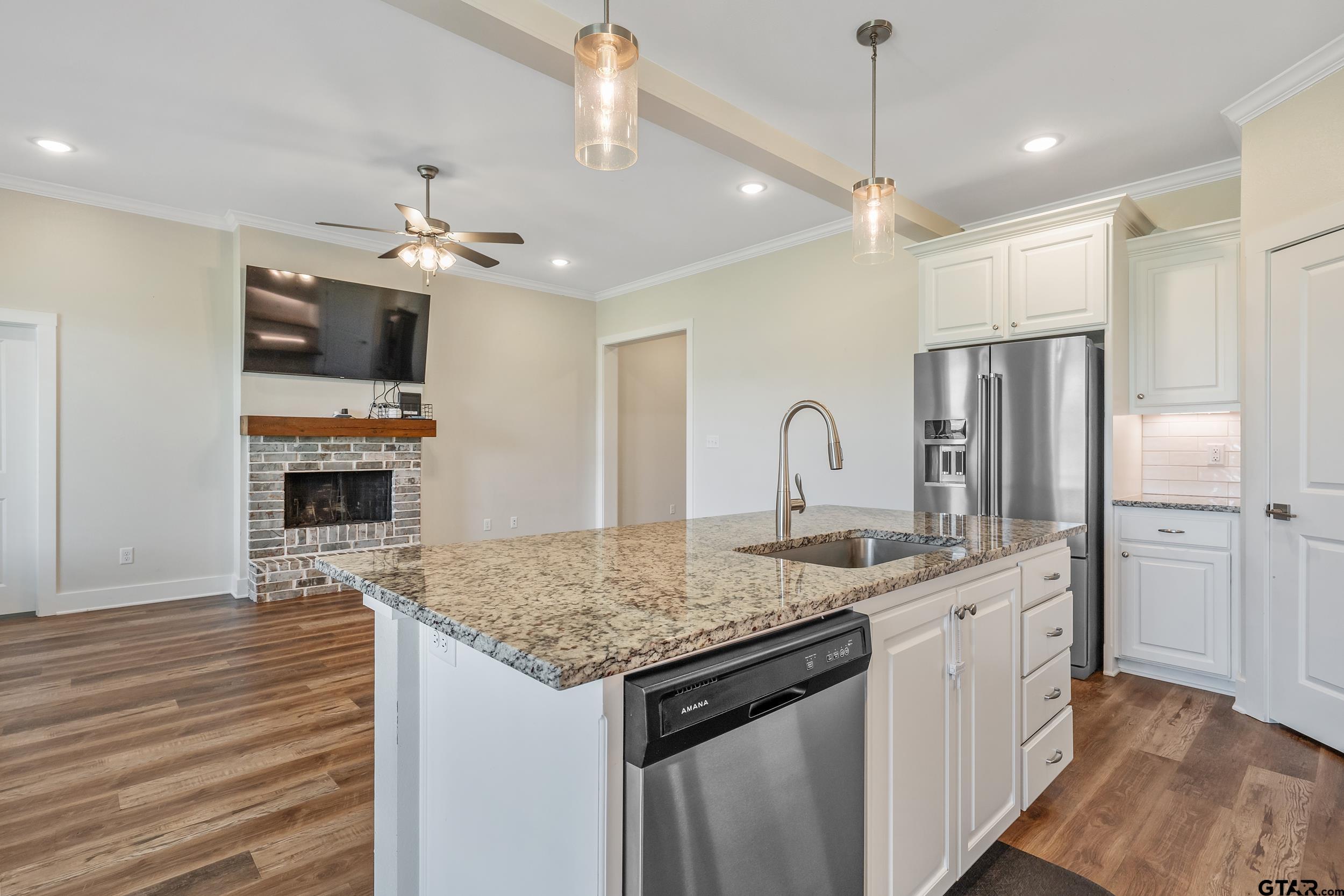 14376 CR 433 (LINDALE)