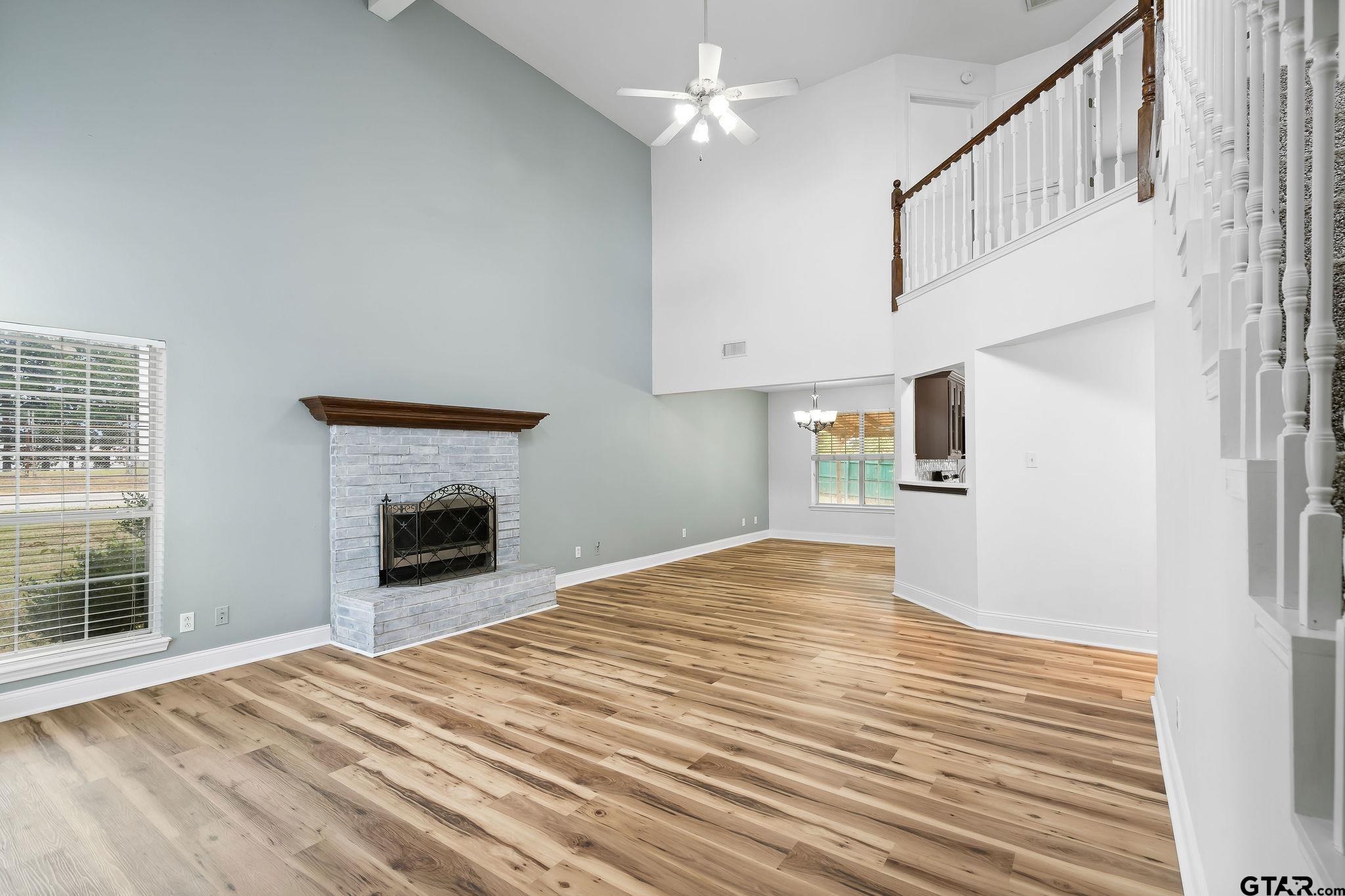 501 Morning Glory Circle