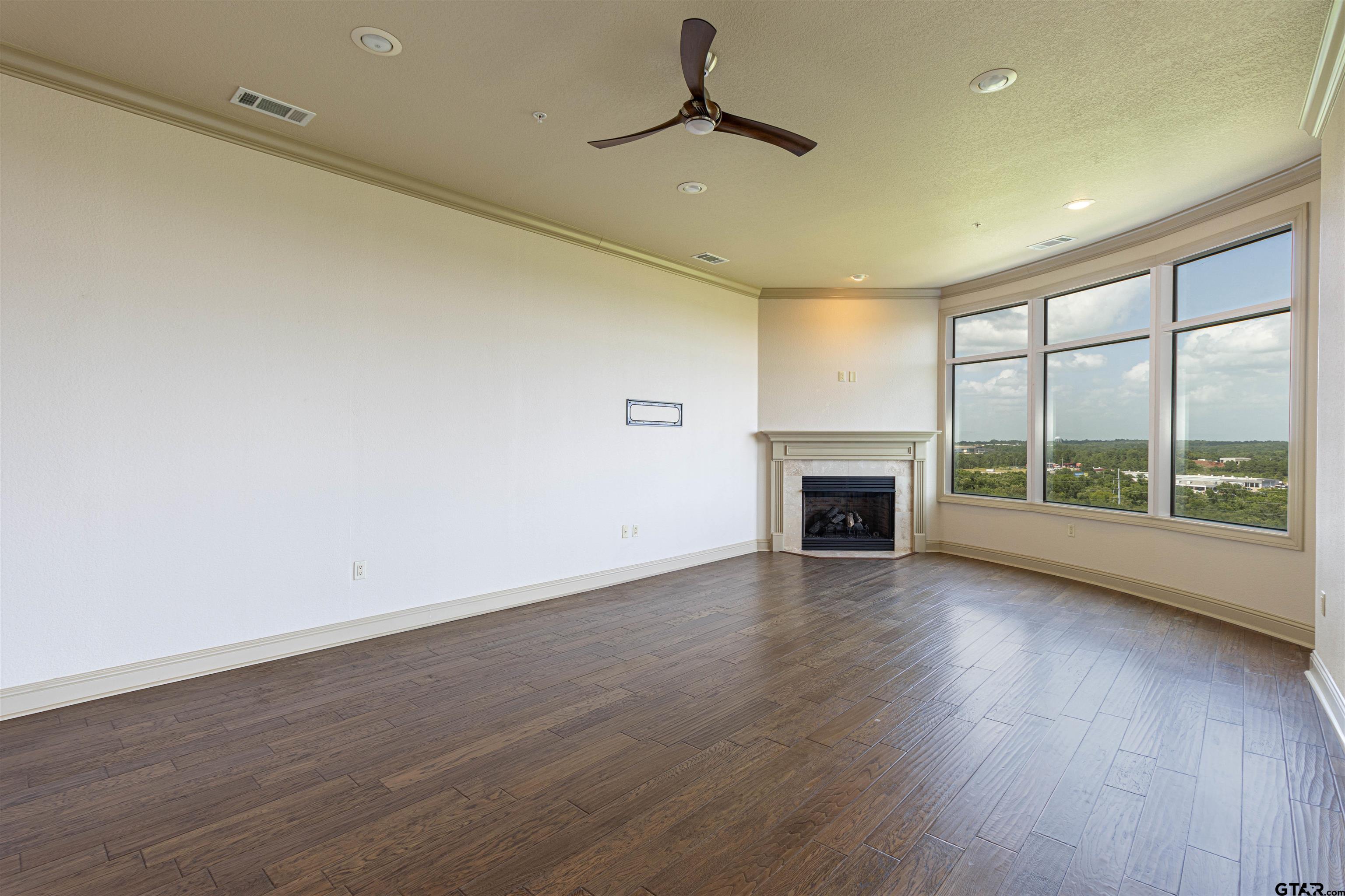 2801 Wexford Drive Unit 1006