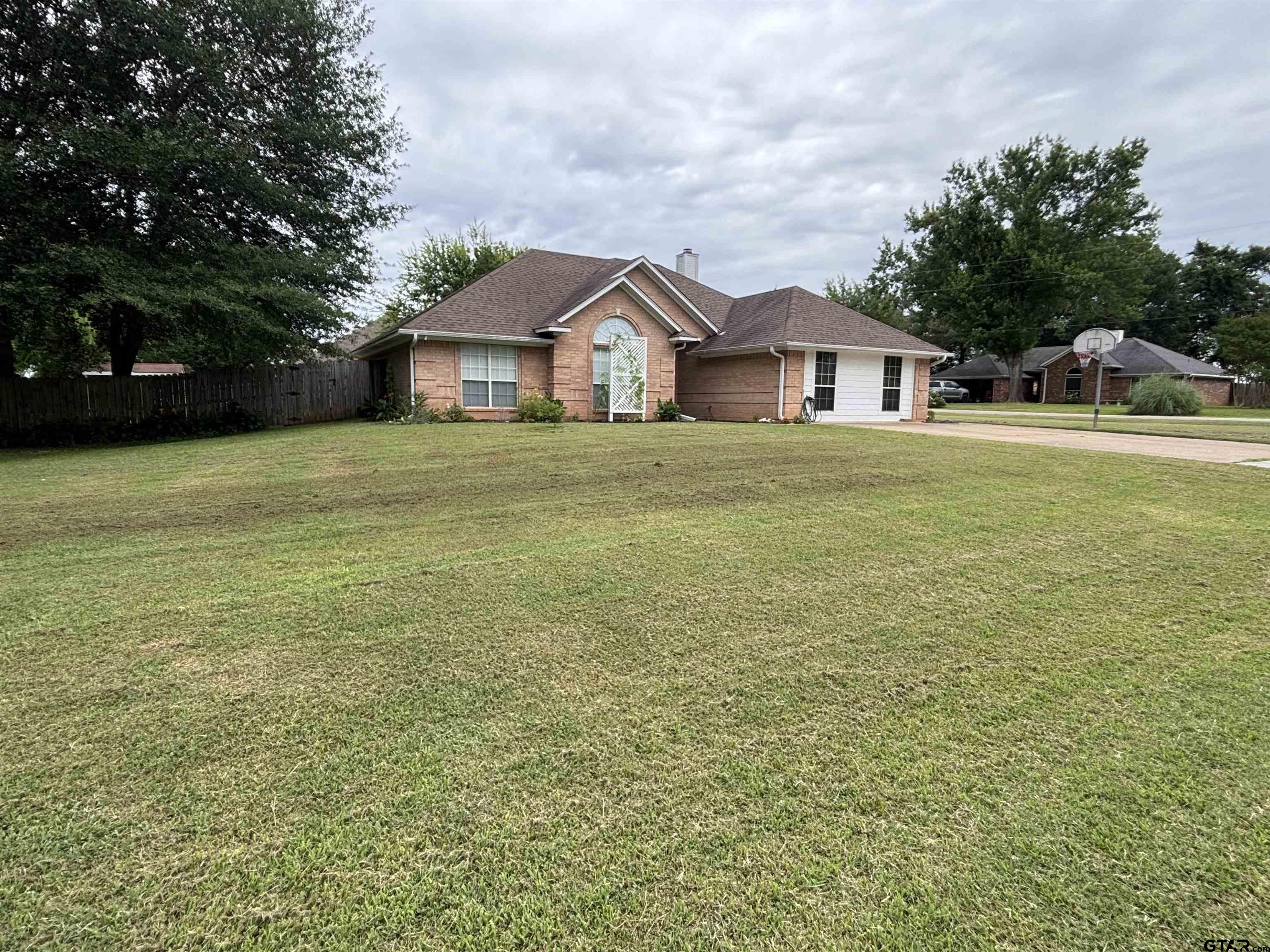 309 Green Lane Trail