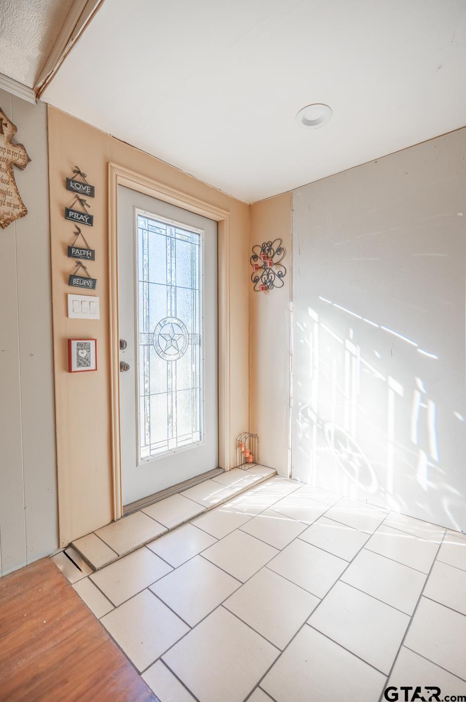 15857 County Road 384