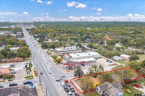 1301 N Main Street Weatherford TX 76086