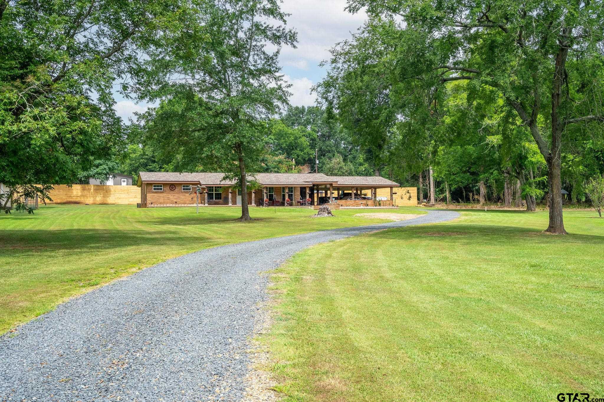 519 E E WL Doc Dodson