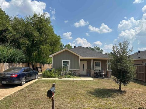 2125 N Emerson Ave Tyler TX 75702