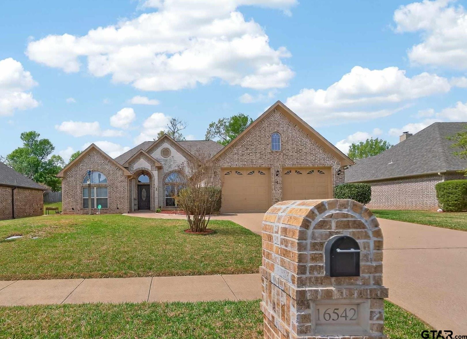 16542 Milwood Pl