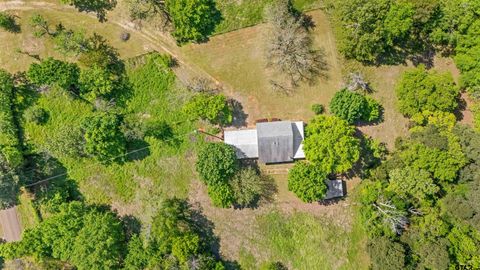 1707 CR 4101 Jacksonville TX 75766
