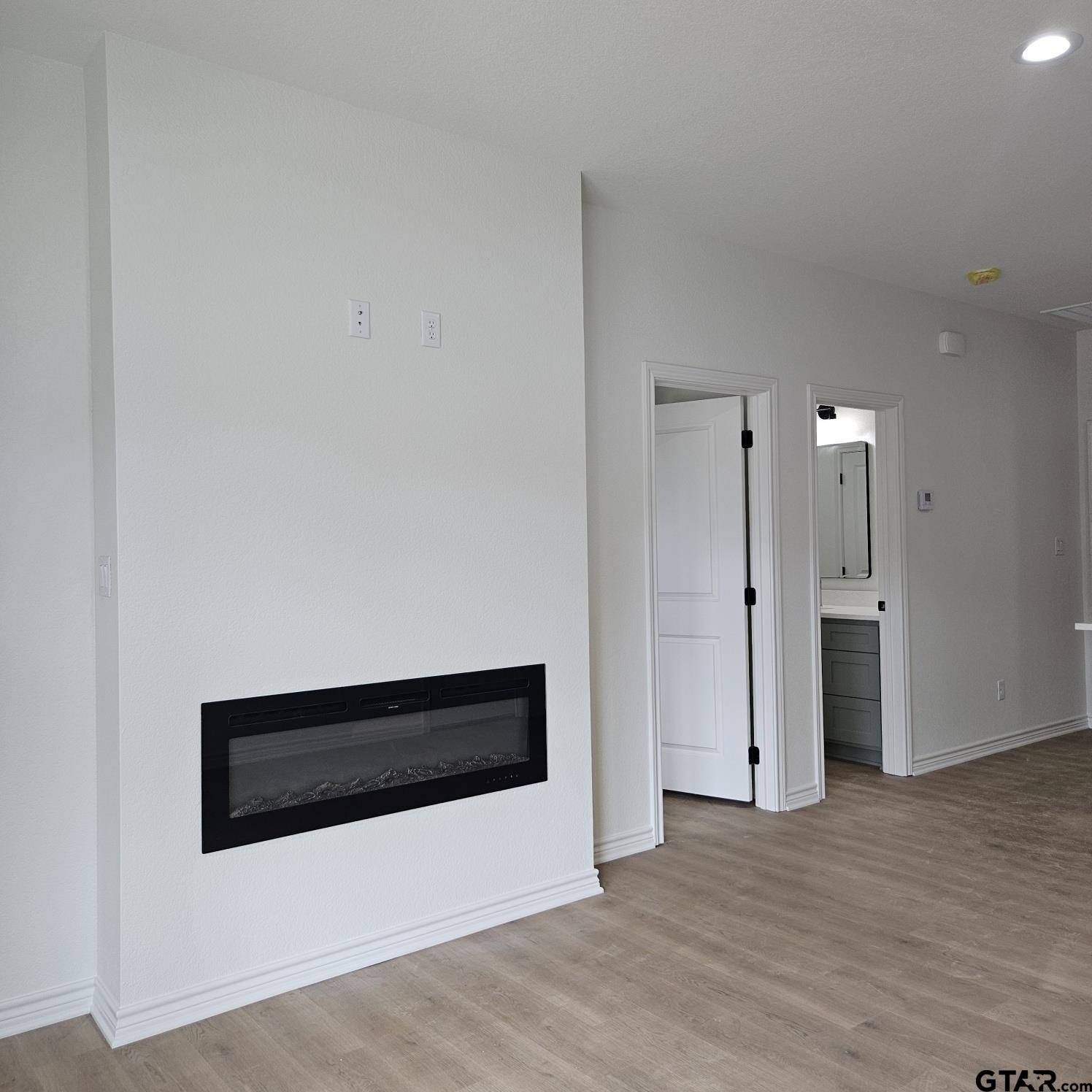 18723 FM850 Unit 1