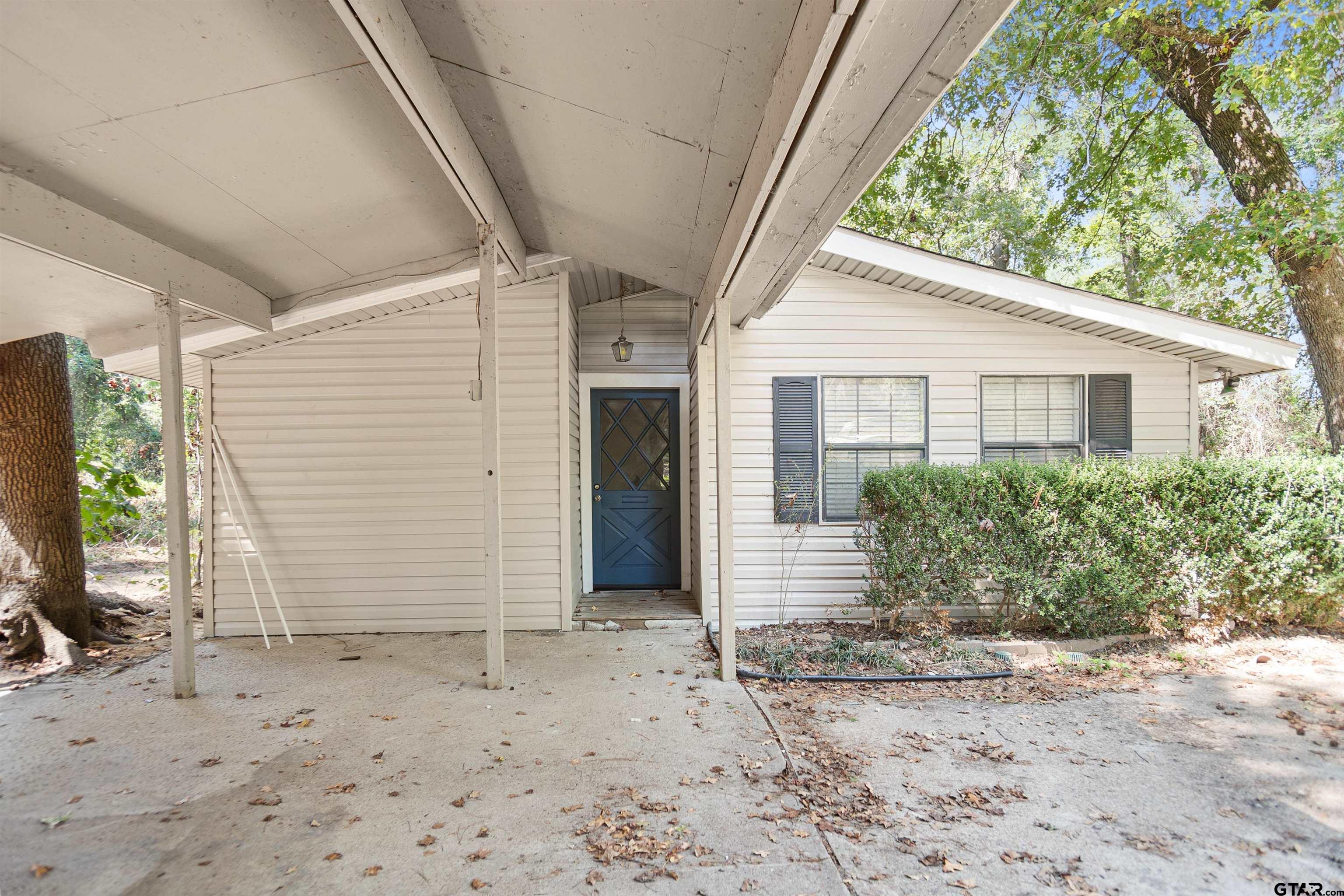 20954 Lakeview Drive