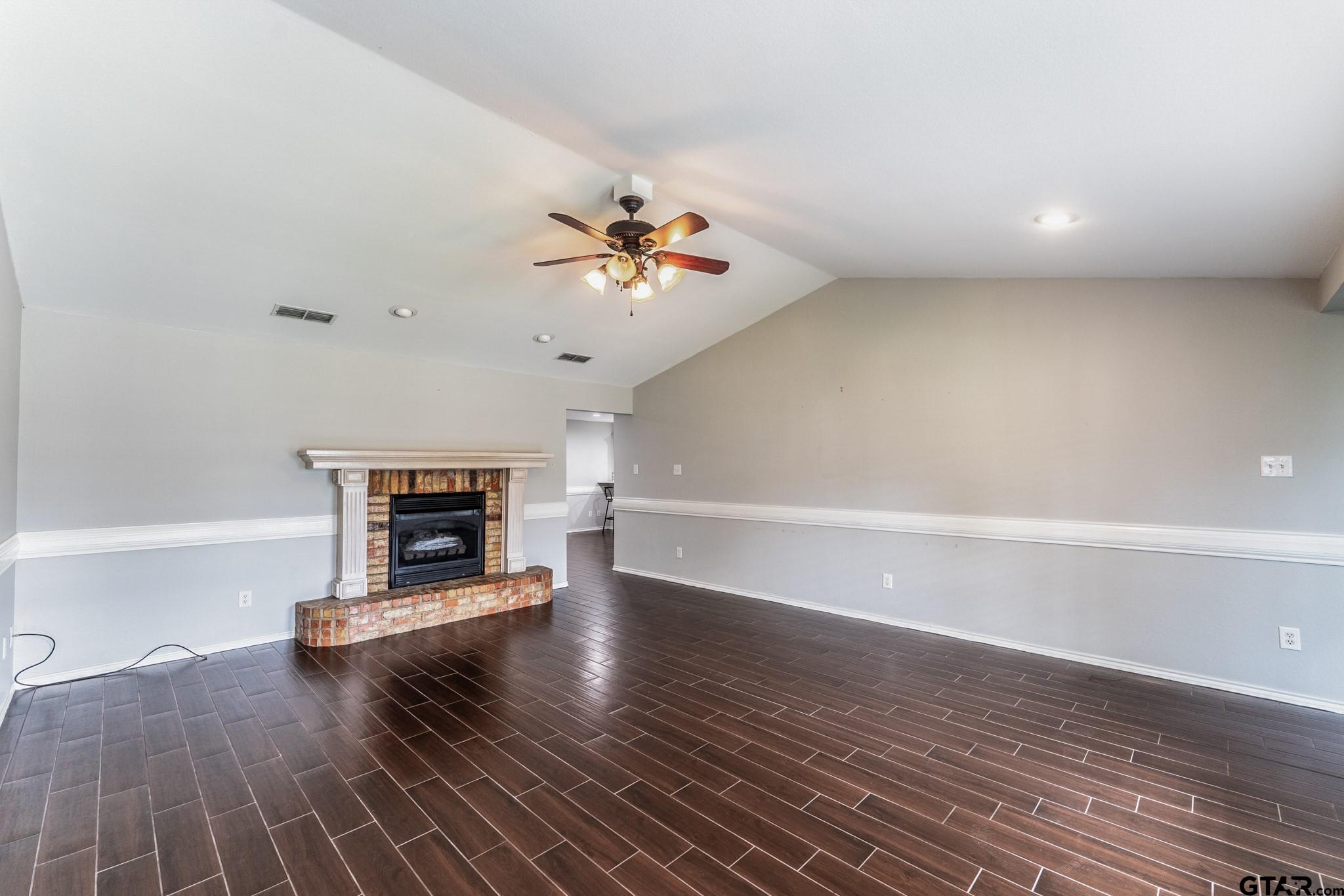 1853 Woodbridge Drive