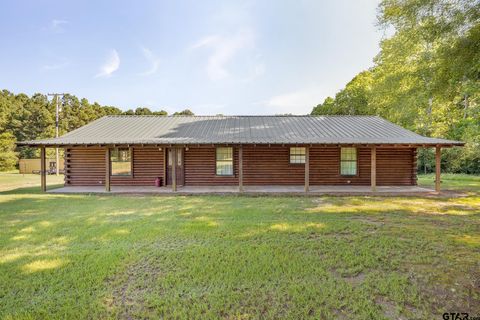 3762 CR 111 New London TX 75682