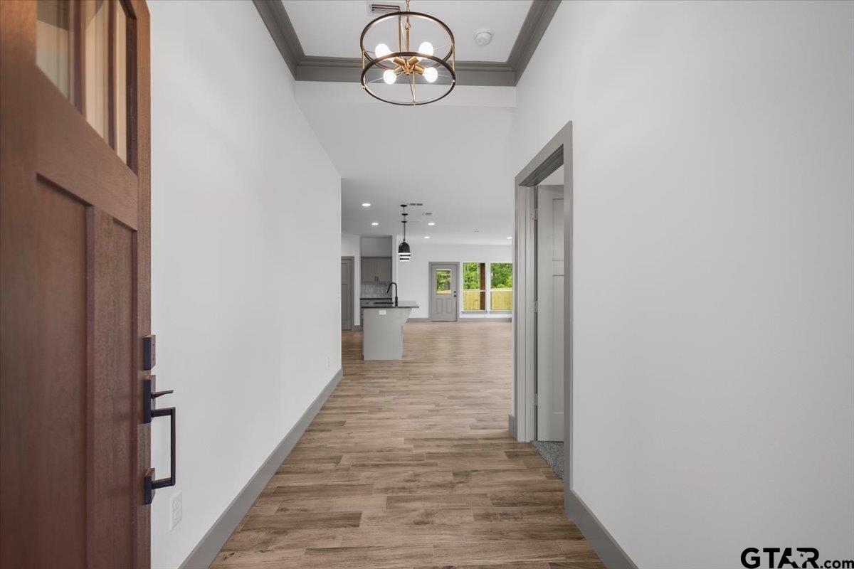 16326 Crossing Circle