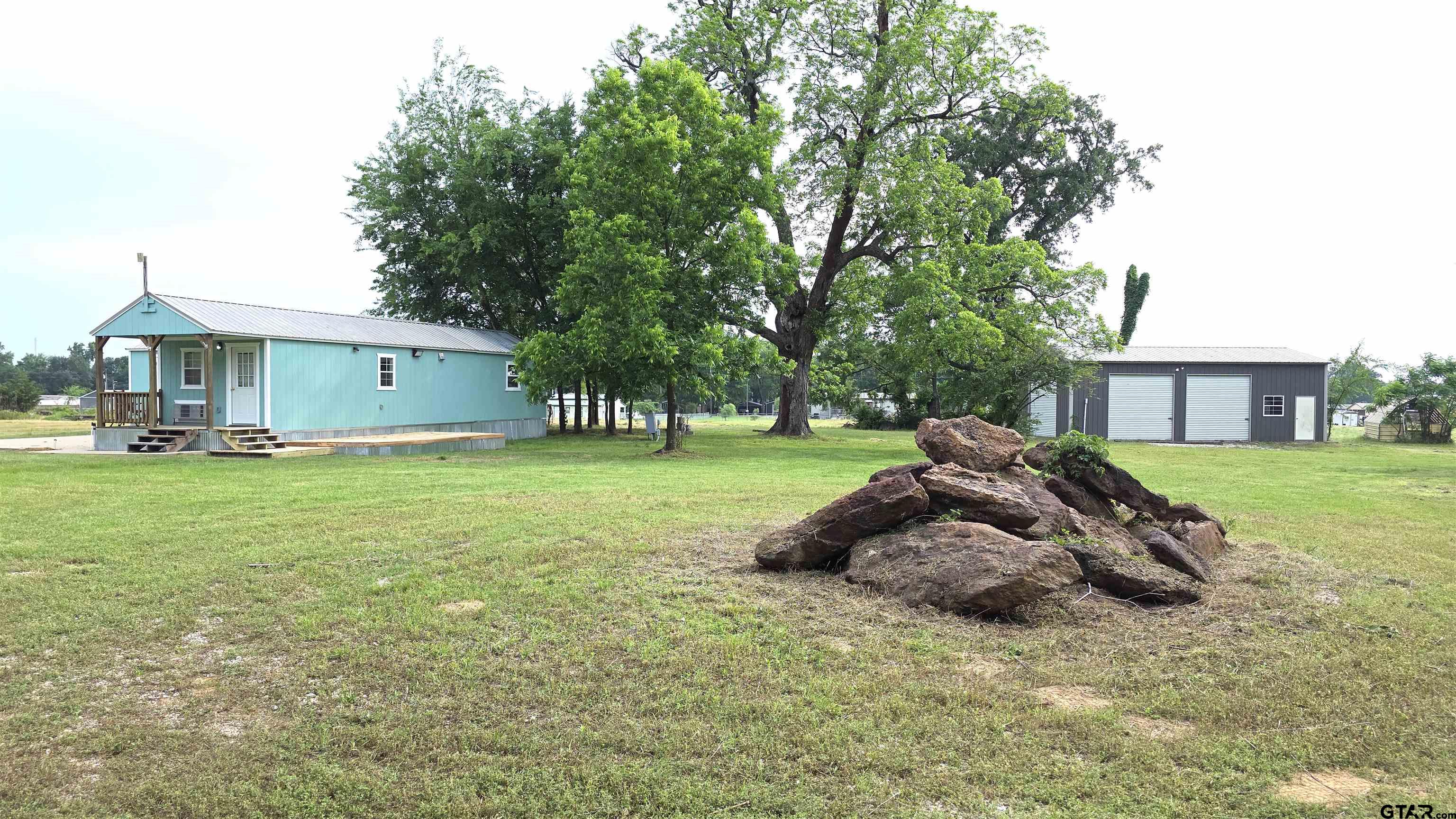 1055 County Road 1226