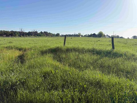 LOT 7  5 ACRES COUNTY ROAD 2166 Troup TX 75789