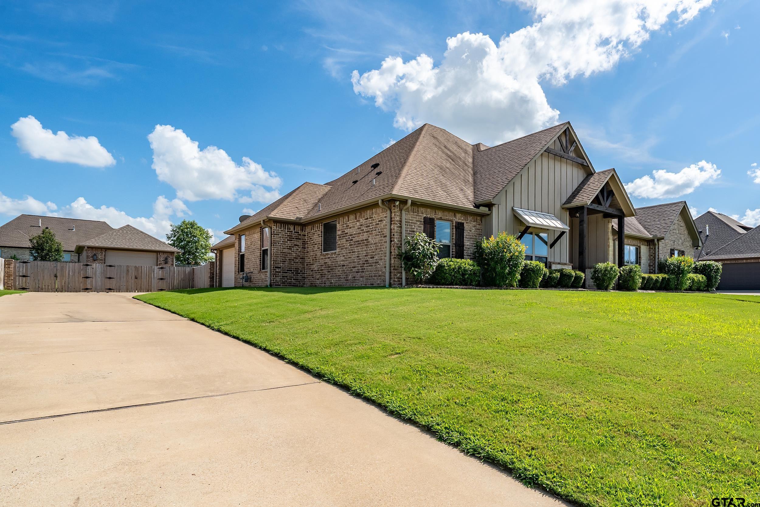 280 Bush Buck Way