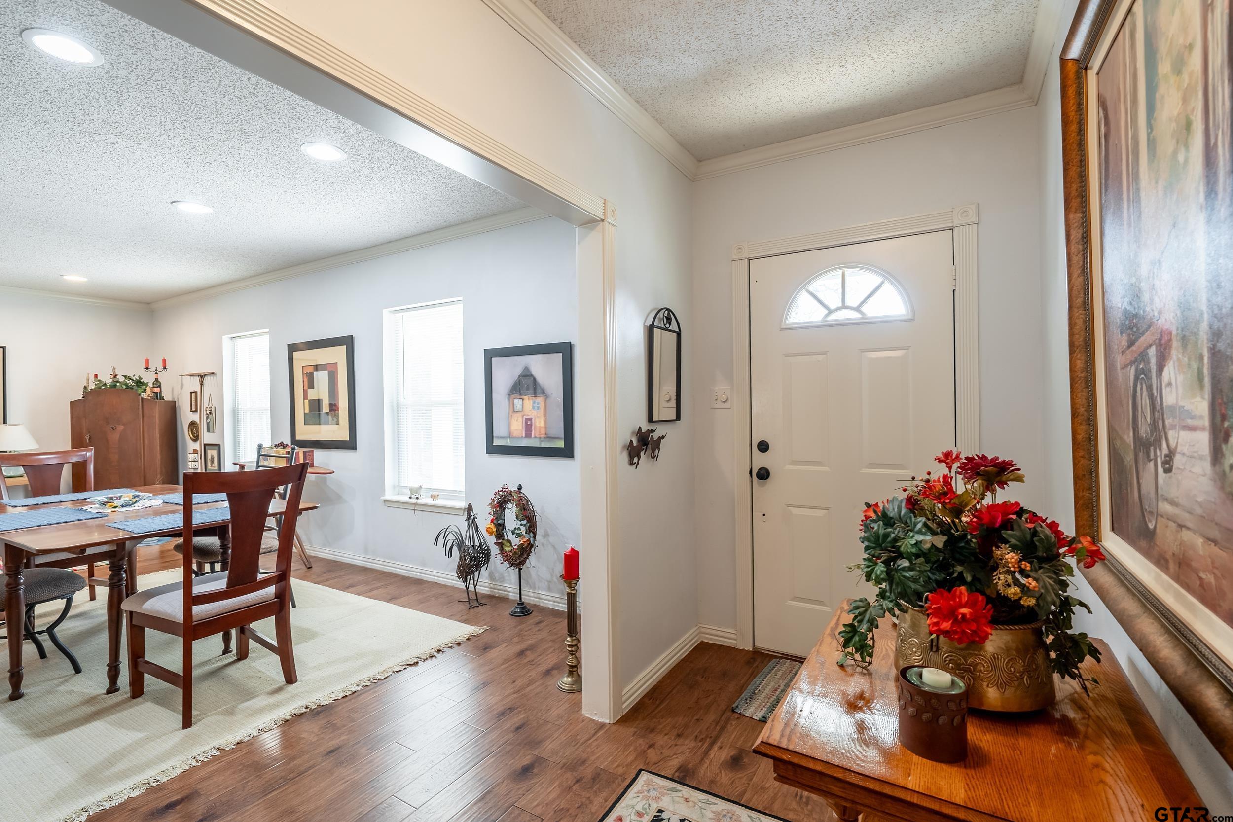 15004 Hillview Rd. (CR 1225)