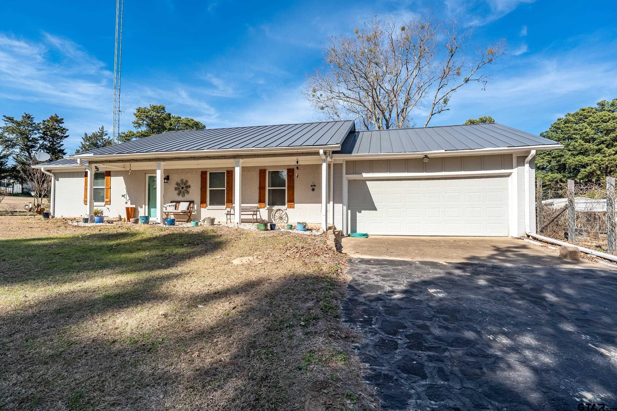 15004 Hillview Rd. (CR 1225)