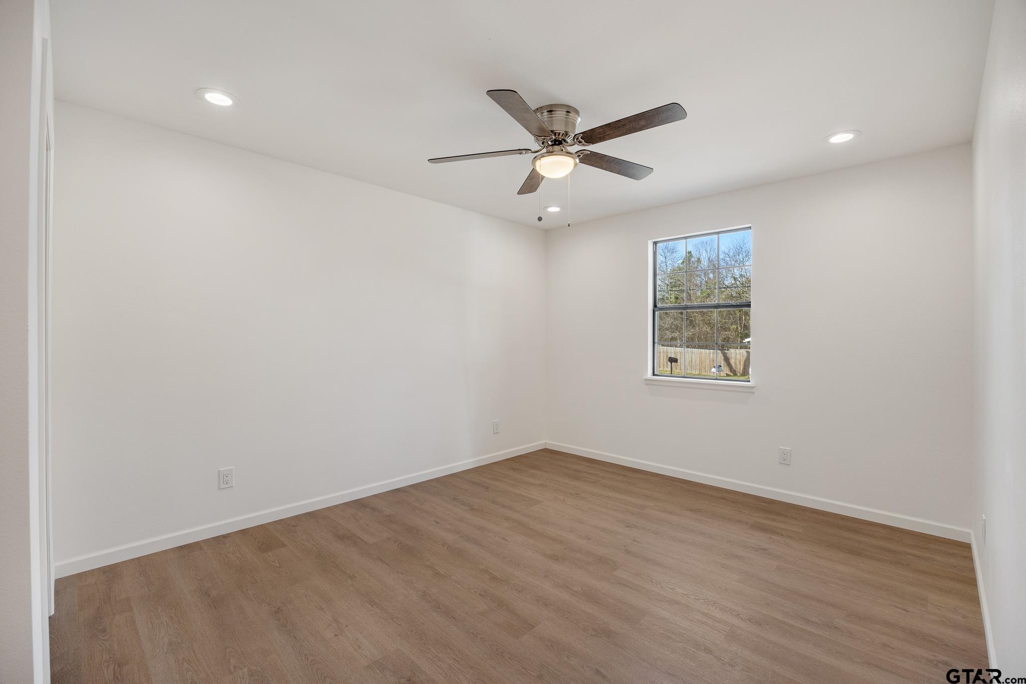 Bullard, Texas 75757, United States, 3 Bedrooms Bedrooms, ,2 BathroomsBathrooms,Residential,Active,148424