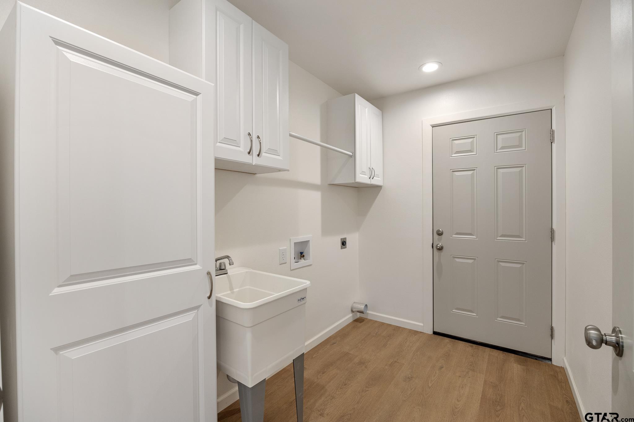 Bullard, Texas 75757, United States, 3 Bedrooms Bedrooms, ,2 BathroomsBathrooms,Residential,Active,148424