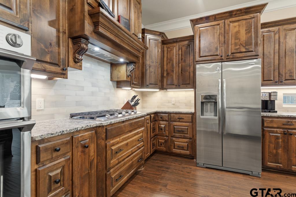 6923 Saint Anthony Drive