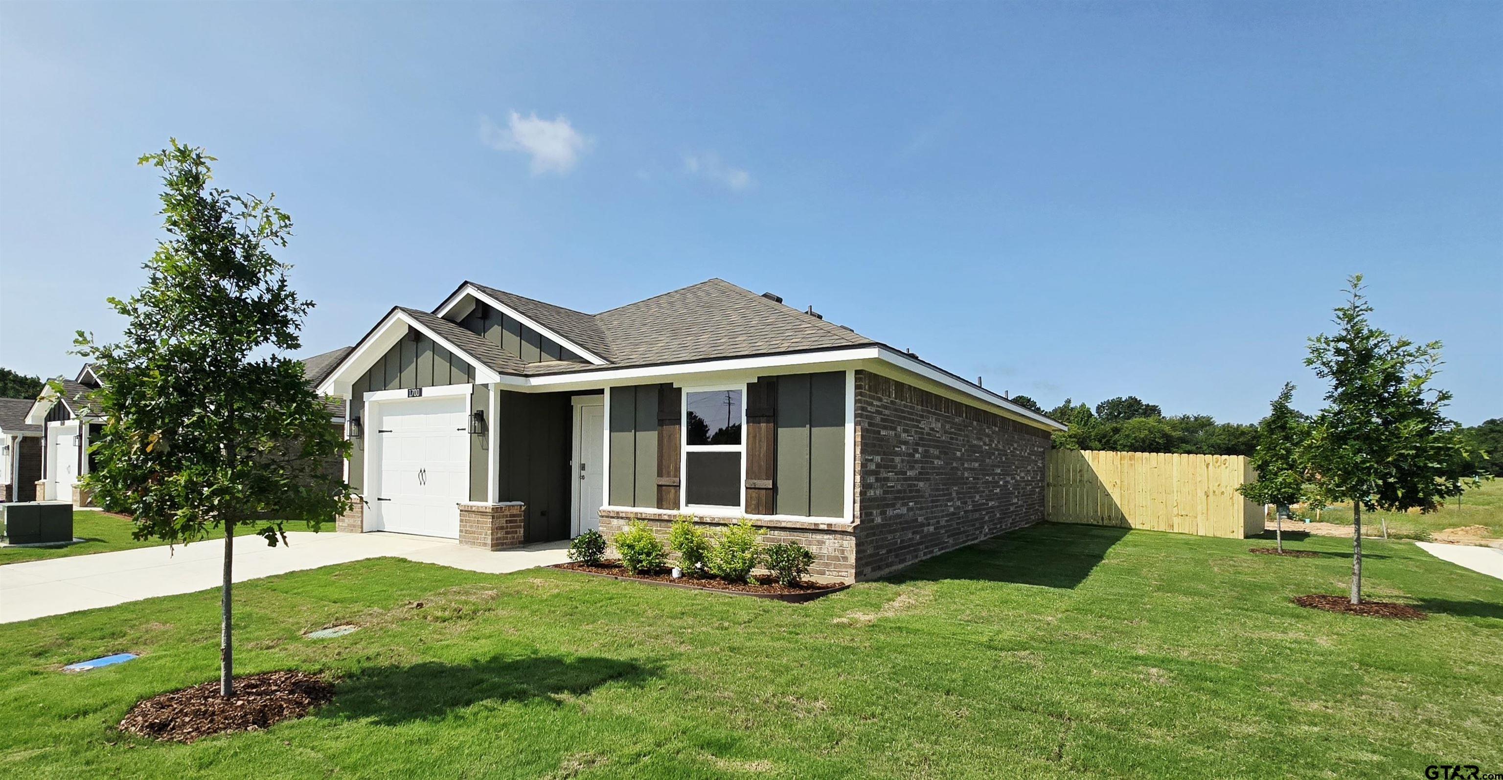 1700 Meadow Lane