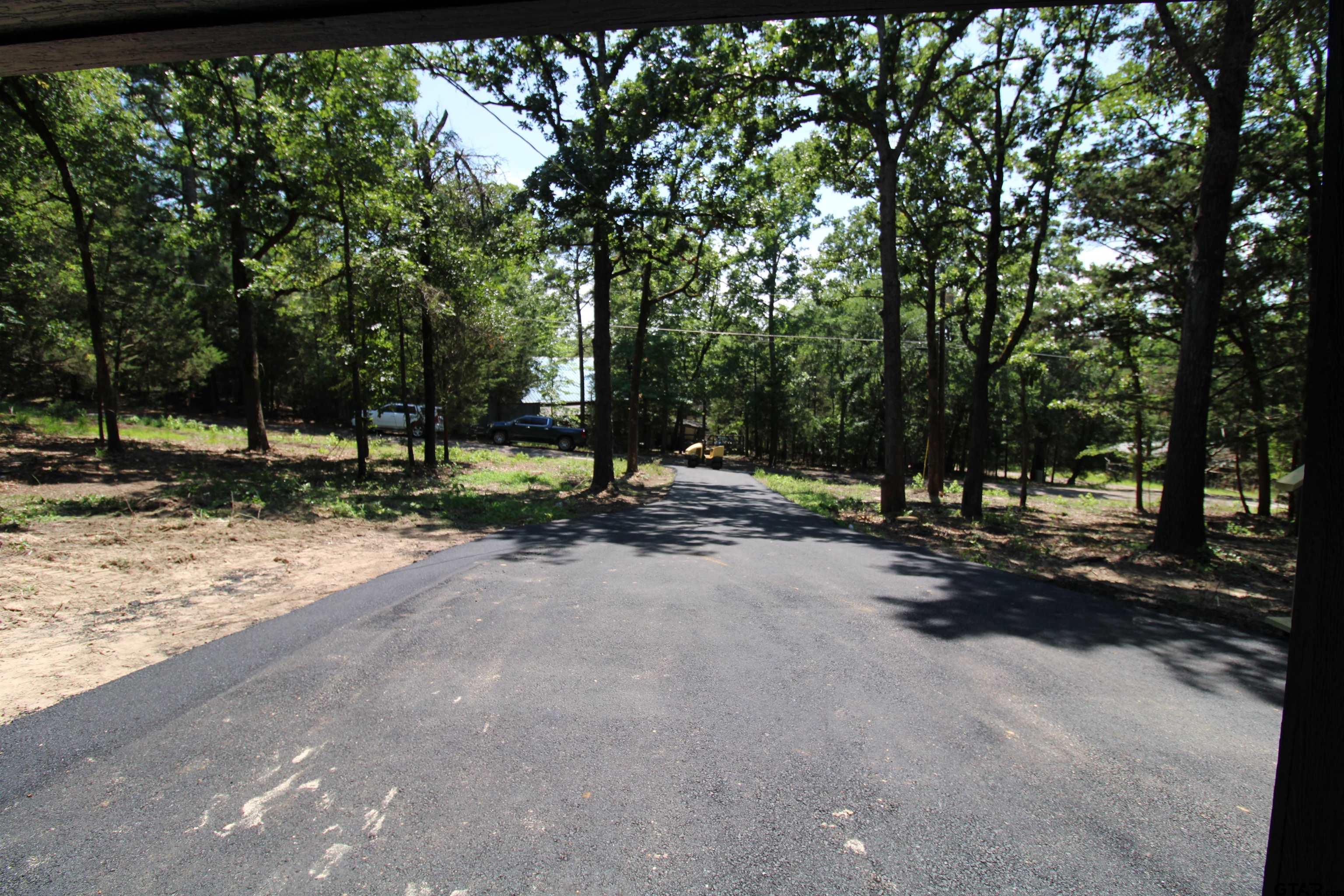 372 Whipporwill Dr