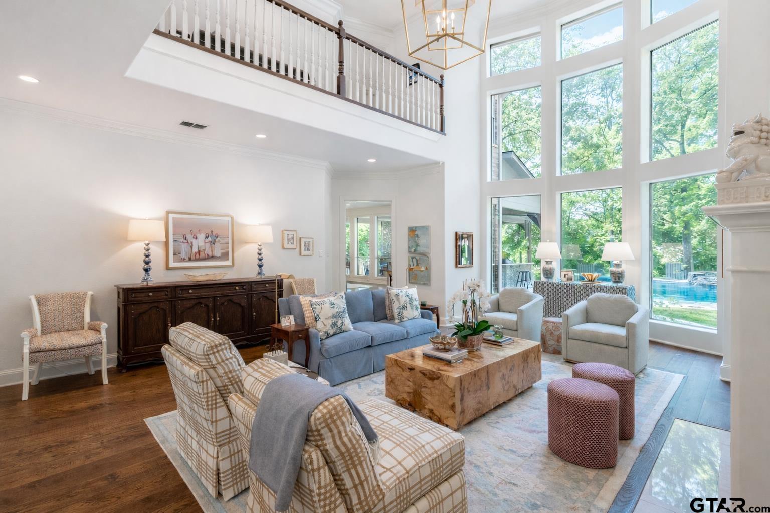 3640 River Oaks Court