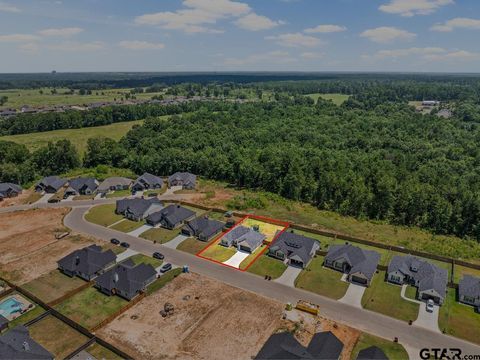 A home in Hallsville