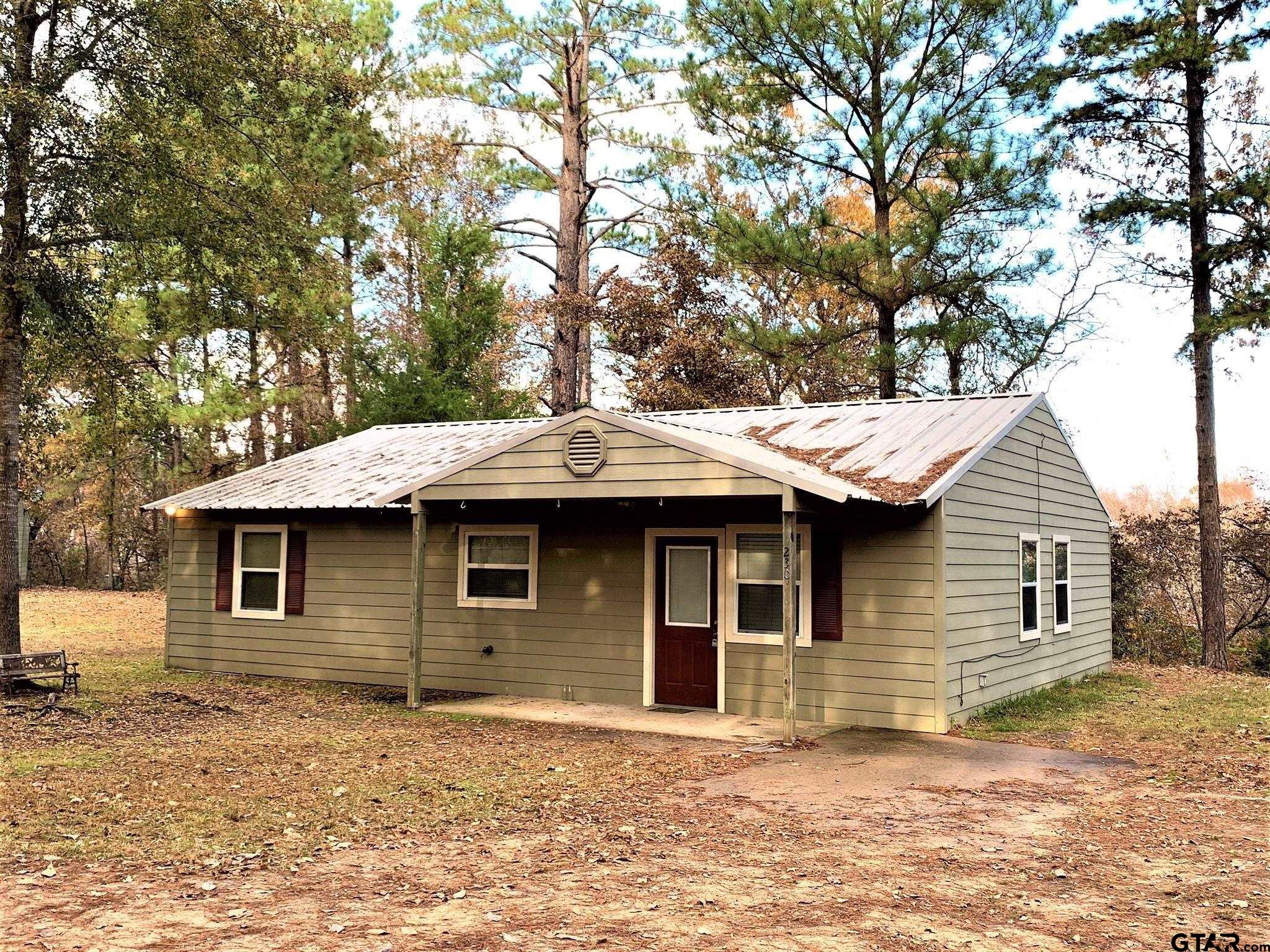 258 Private Road 7422