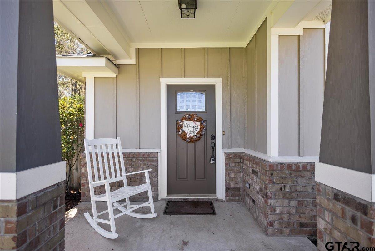 307 Mission Crest Circle