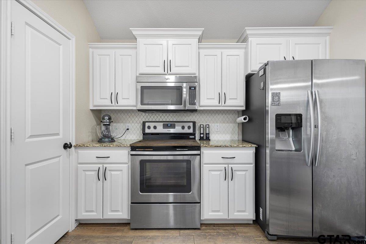 307 Mission Crest Circle