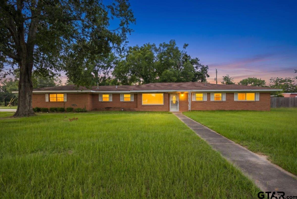 1201 Johnson Drive