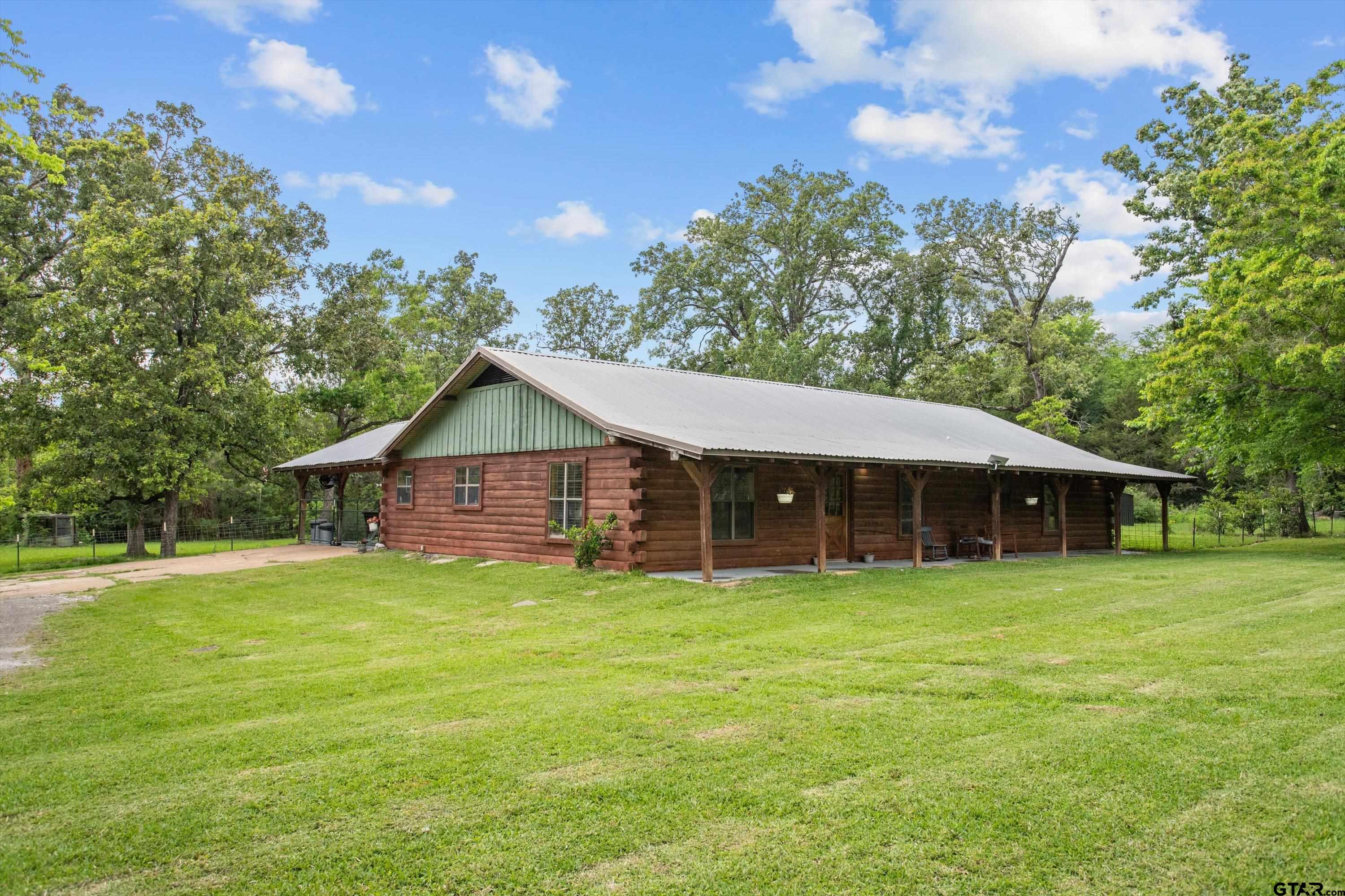 1642 Walker Road
